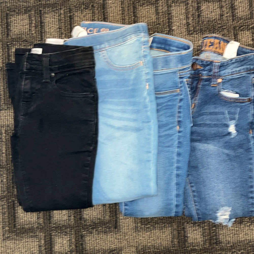 Girls jeans 🌸